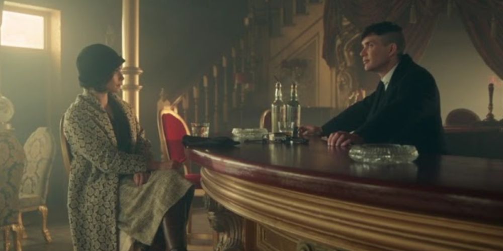 Tommy chats with Lizzie in peaky Blinders