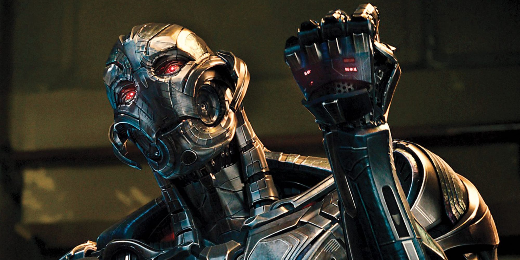 Ultron raising his fist in Avengers Age Of Ultron