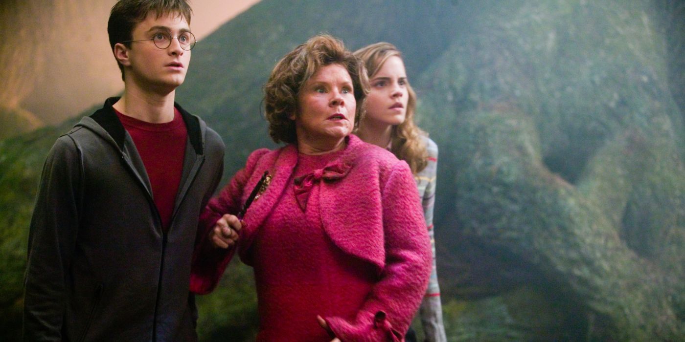 Dolores Umbridge com Harry e Hermione em Harry Potter