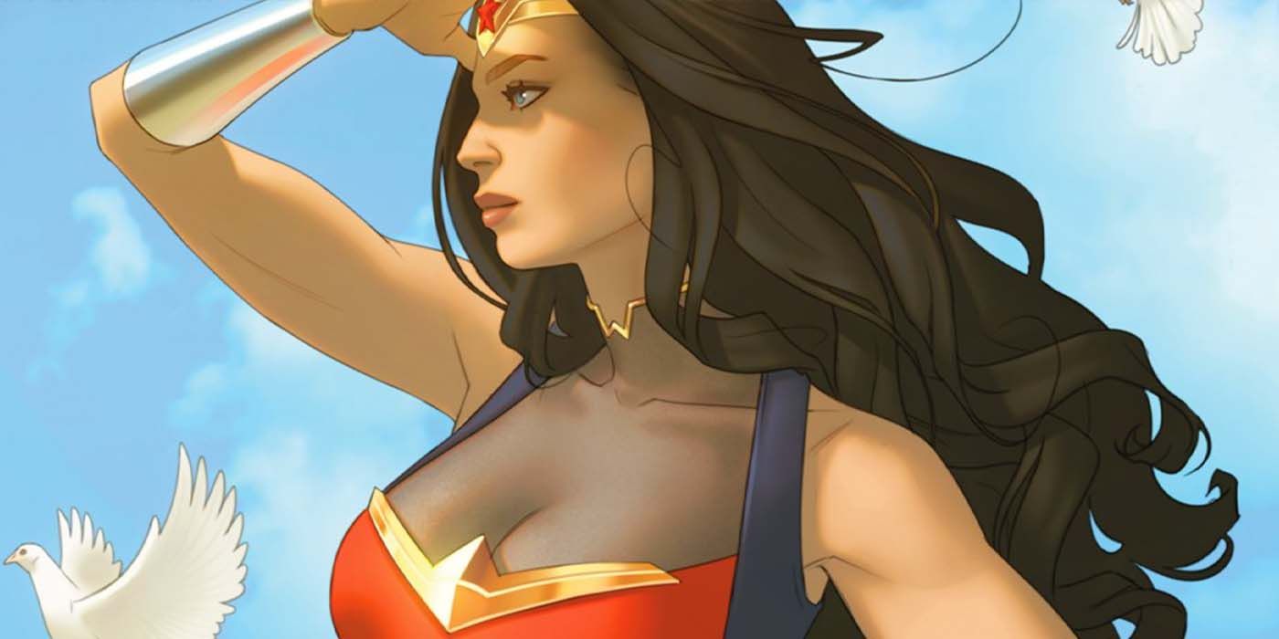 Wonder Woman's New Swimsuit Gives Hero's Costume A Summer Twist