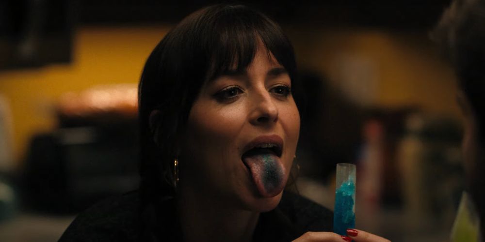 Domino sticks her blue tongue out in Cha Cha Real Smooth