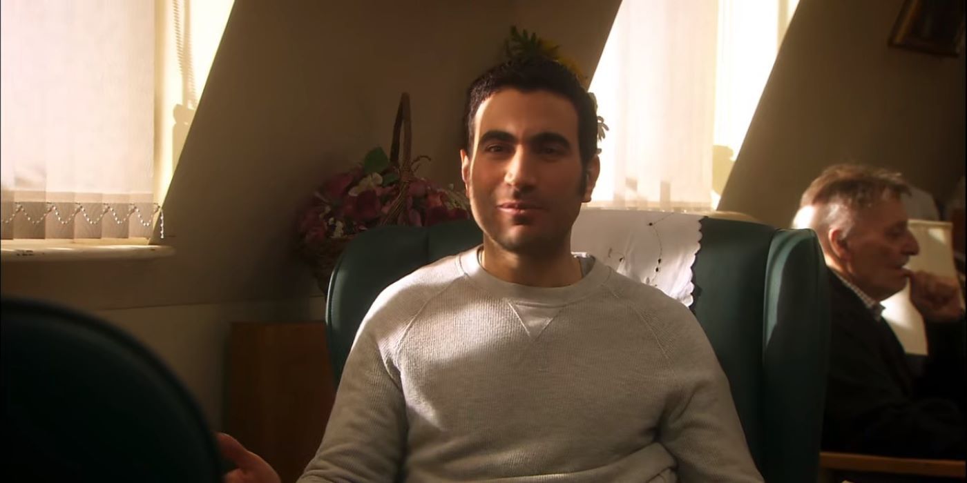 Brett Goldstein on Derek