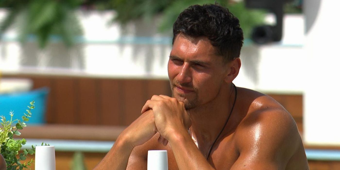 Jay Younger in the Love Island villa