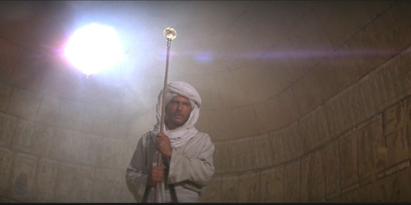 The Raiders Of The Lost Ark Plot Hole That No One Ever Notices