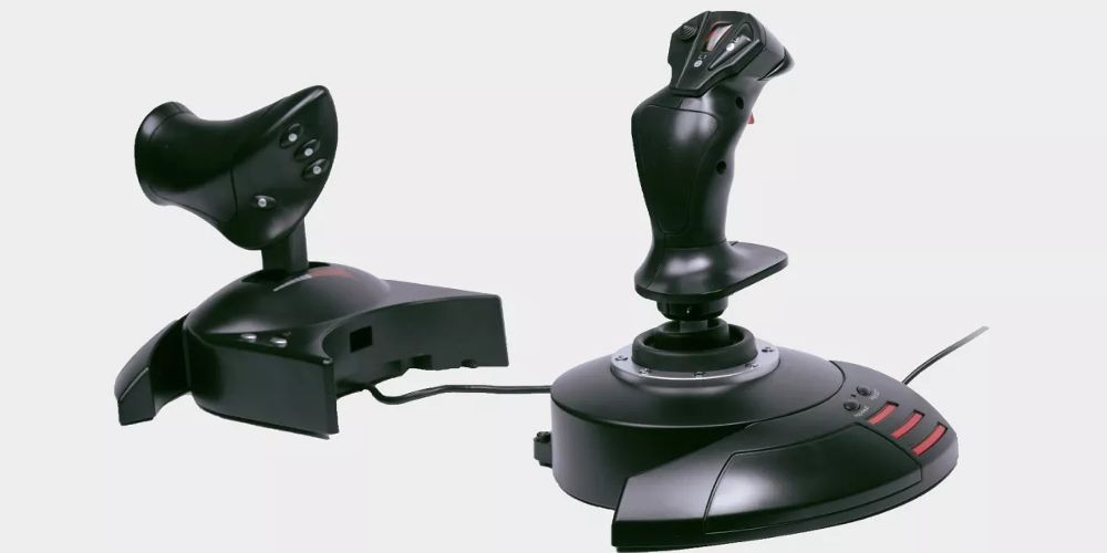 A Thrustmaster HOTAS X is displayed