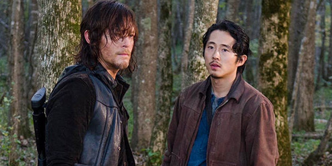 Daryl and Glenn in the woods in The Walking Dead