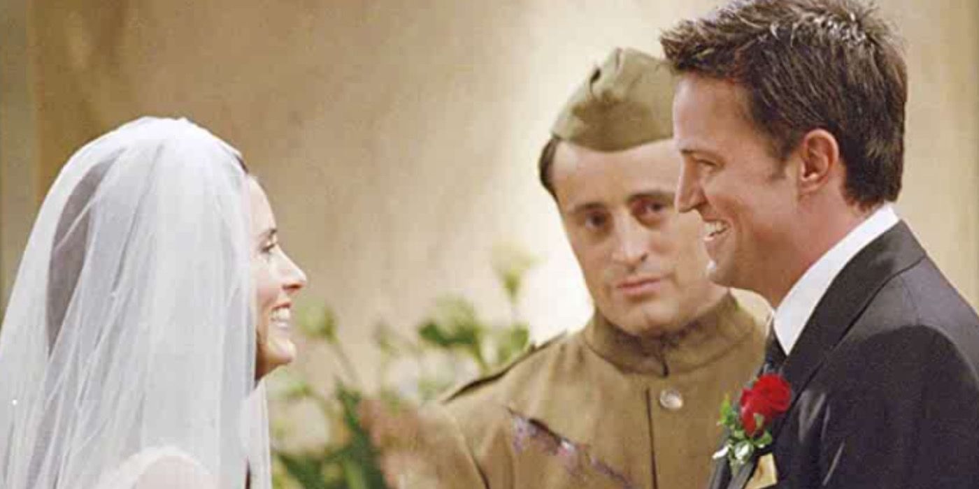Monica & Chandler get married in Friends