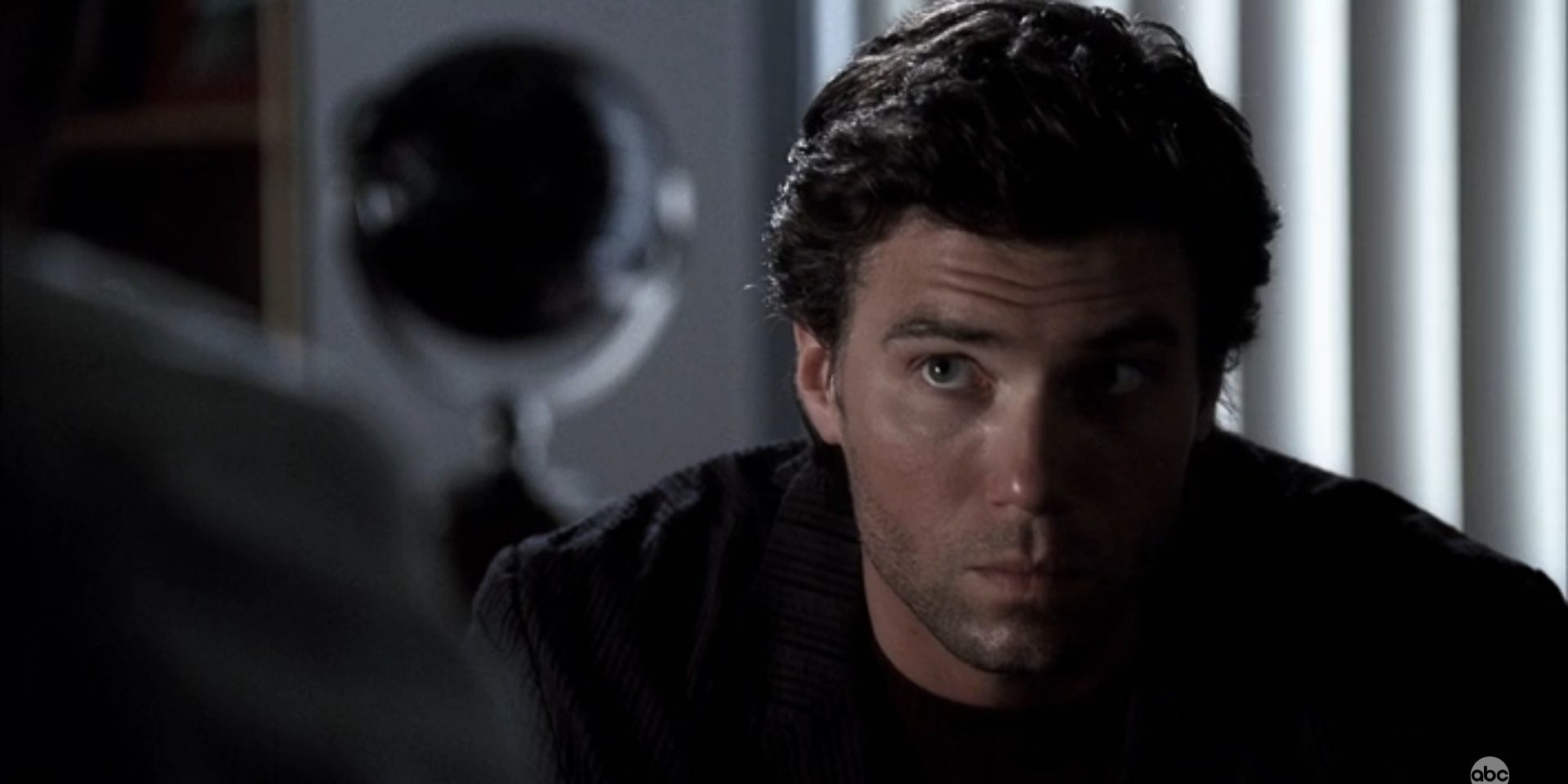 Anson Mount plays Kevin in the pilot of Lost second season
