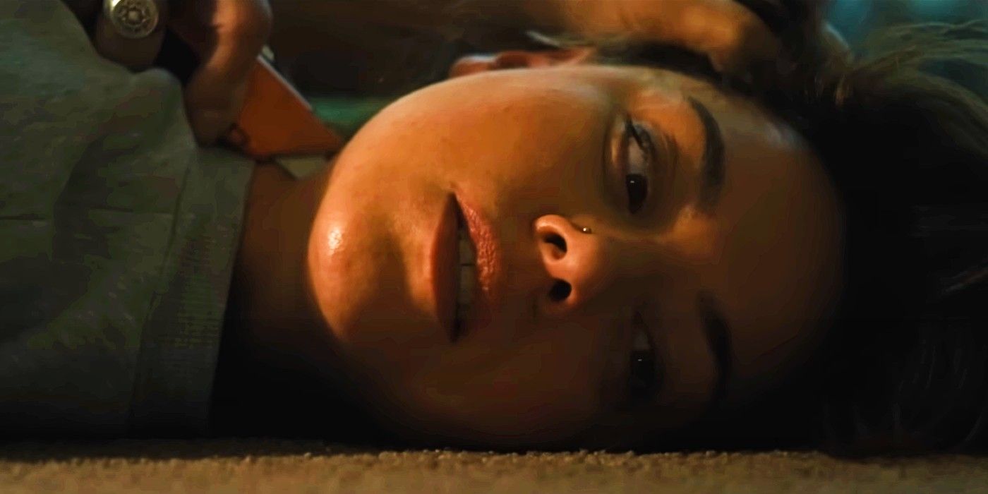 Aubrey-Plaza-in-Emily-the-Criminal-1