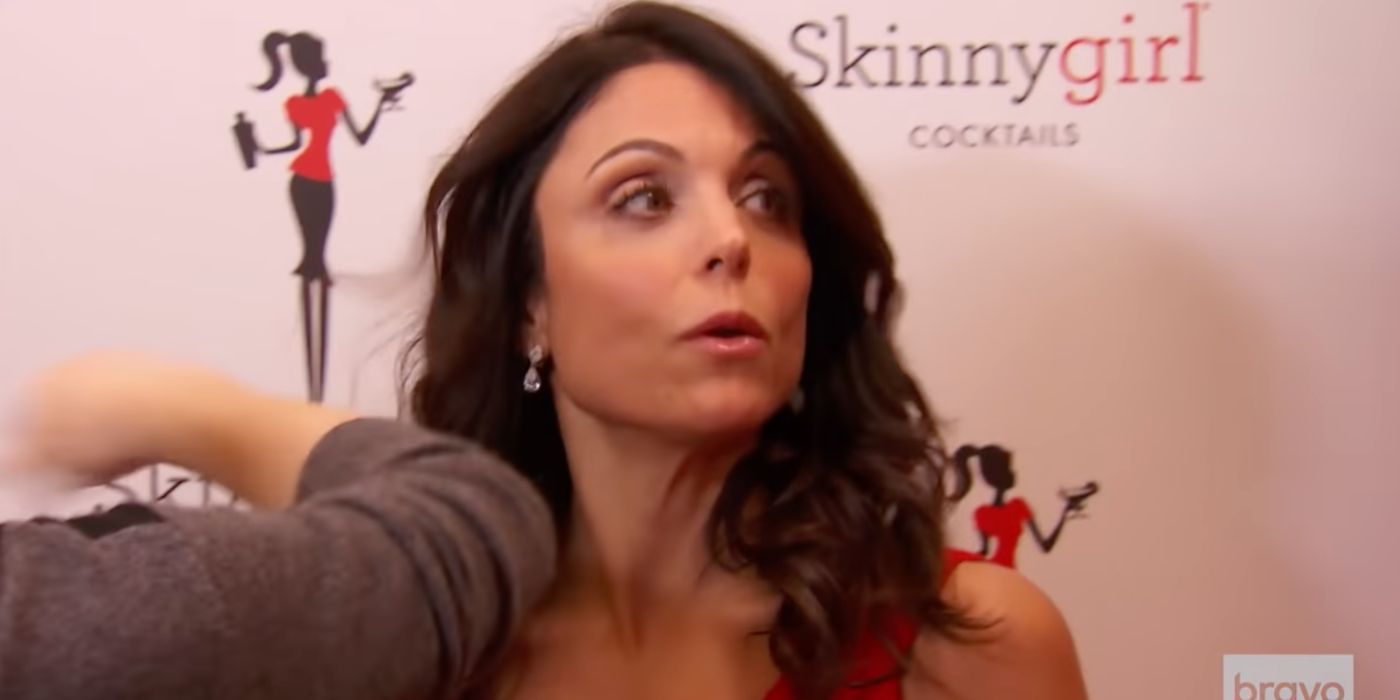 Bethenny gets her hair fixed at a Skinny Girl event