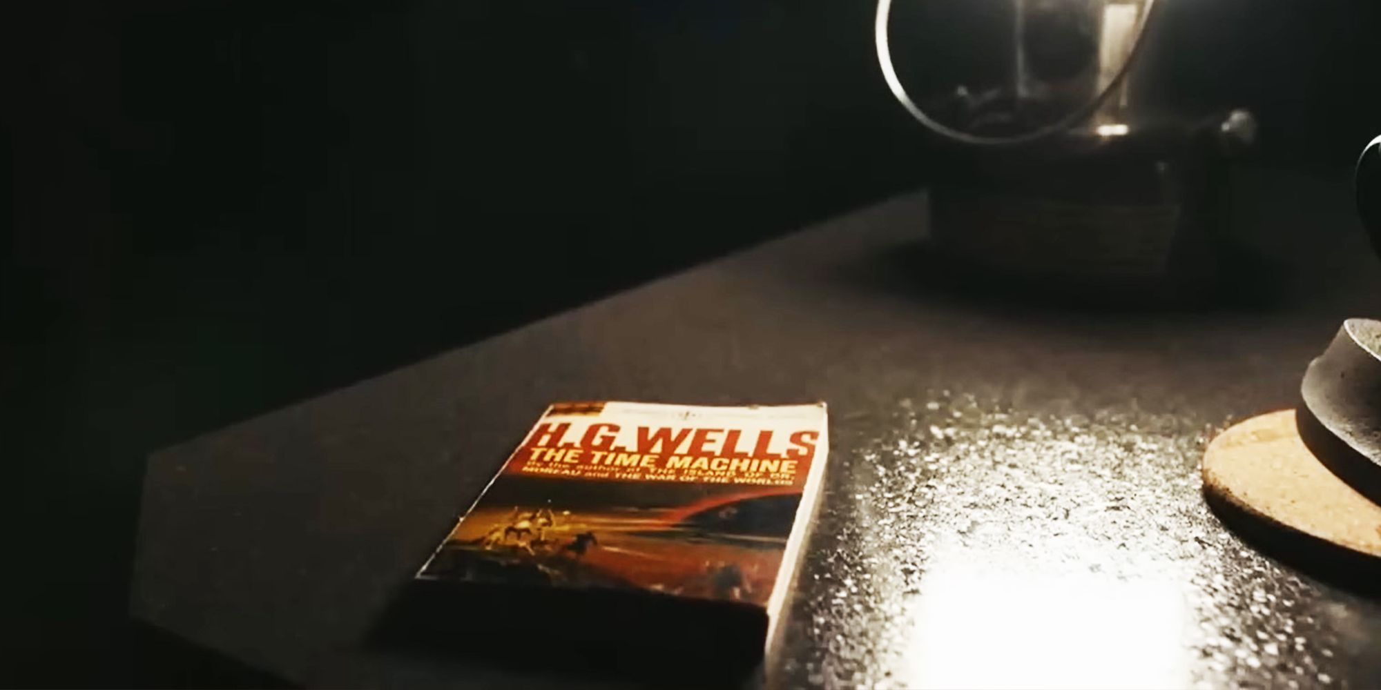 Why Saul keeps asking about time travel