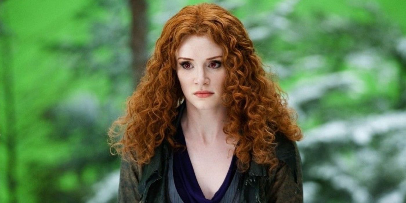 Victoria looking angry in The Twilight Saga Eclipse