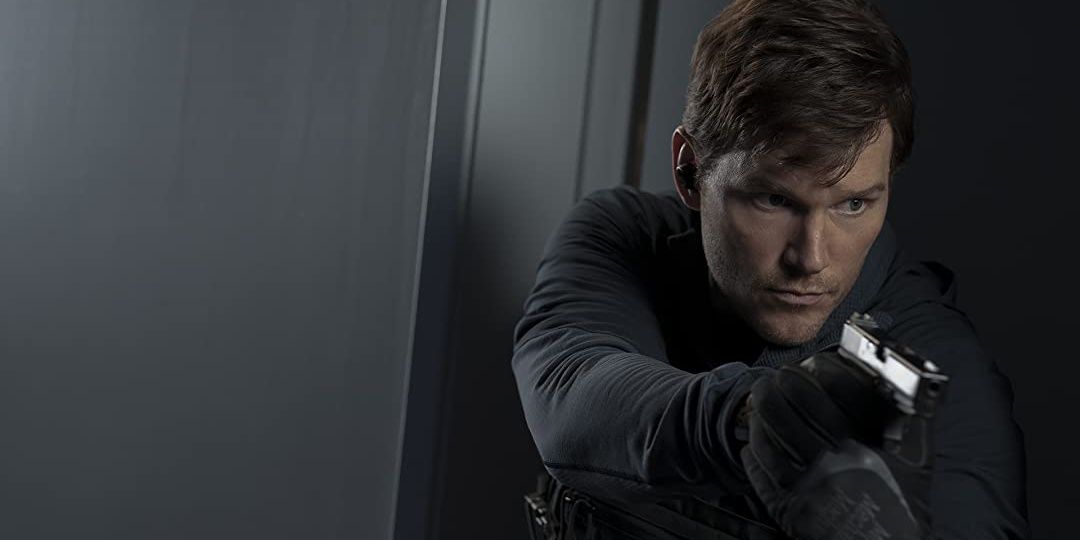 Chris Pratt segurando uma arma em The Terminal List 