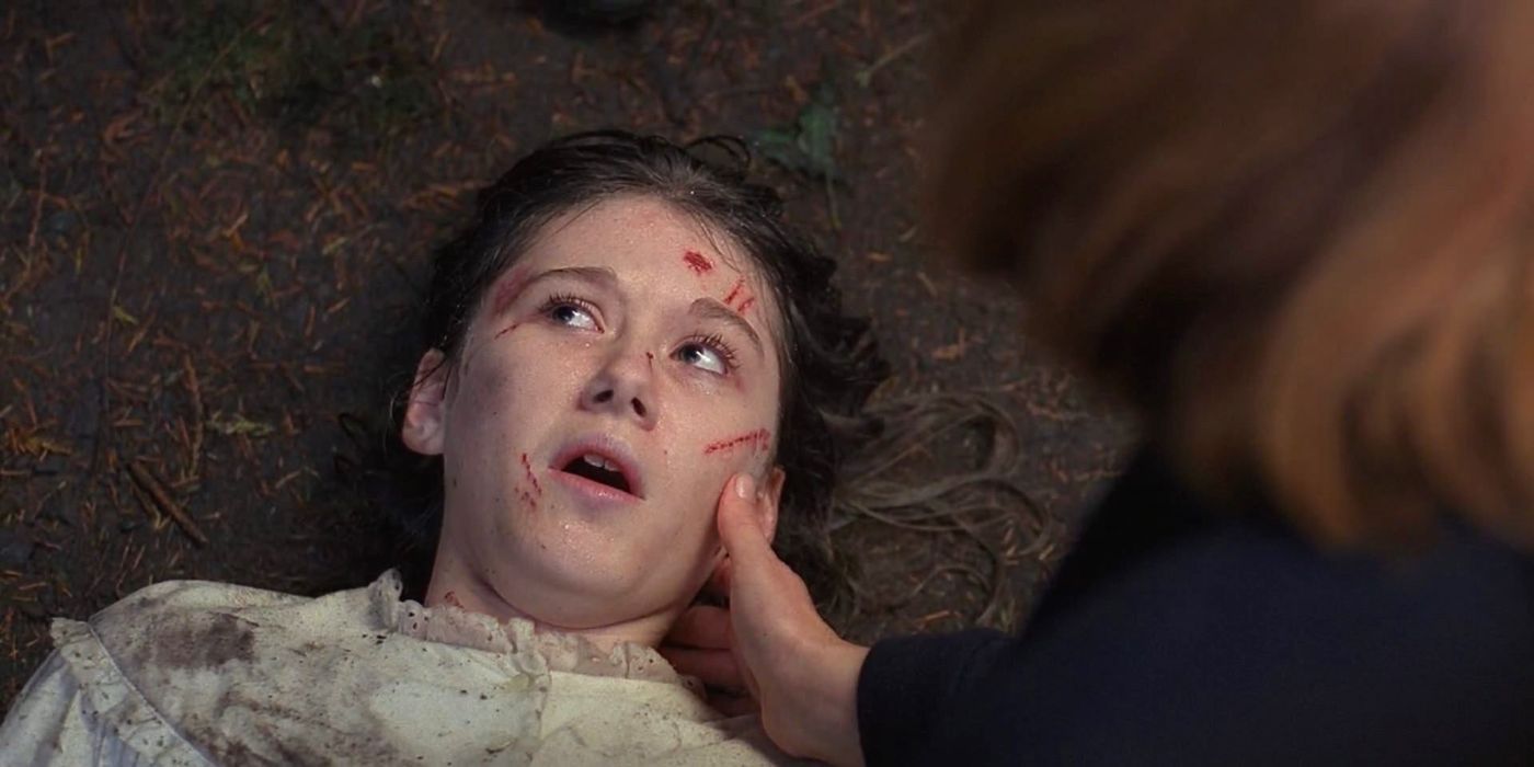 Jewel Staite as Amy is brought back to life on the X-Files