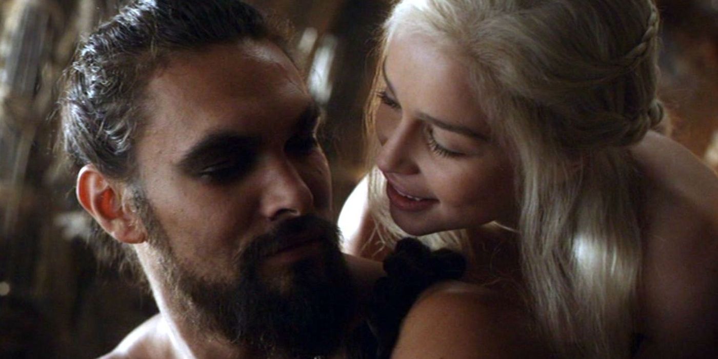 Jason Momoa as Khal Drogo and Emilia Clarke as Daenerys Targaryan in Dosh Khaleen
