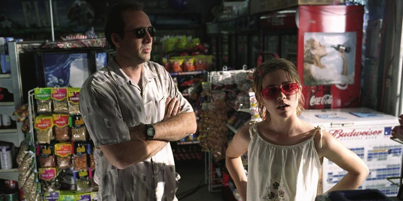 Nic Cage as Roy and his daughter Angela in Matchstick Men