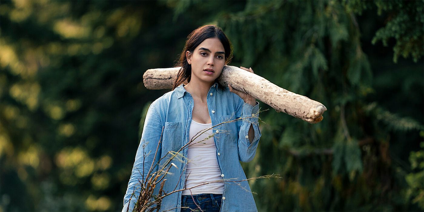 Melissa Barrera in Still Breathing