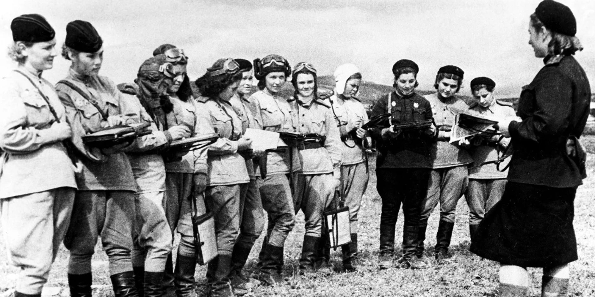 Women of the Soviet Unions 588 bombing regiment 