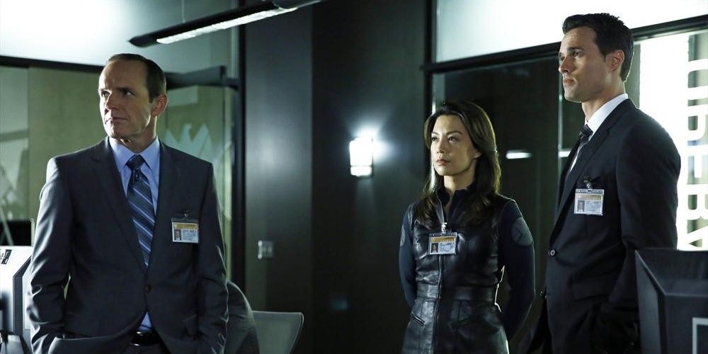 Phil Coulson with his team in Agents of Shield