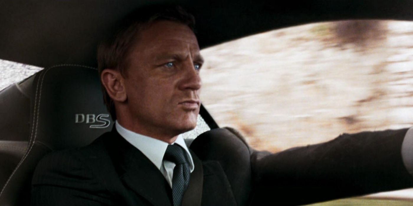 Bond durante a sequência de abertura de Quantum-of-Solace