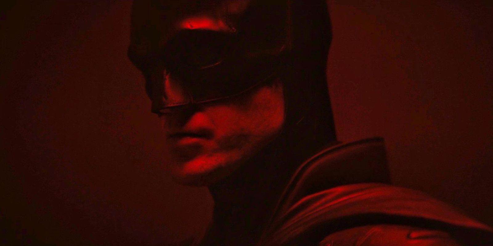 Robert-Pattinson-Batman-Suit
