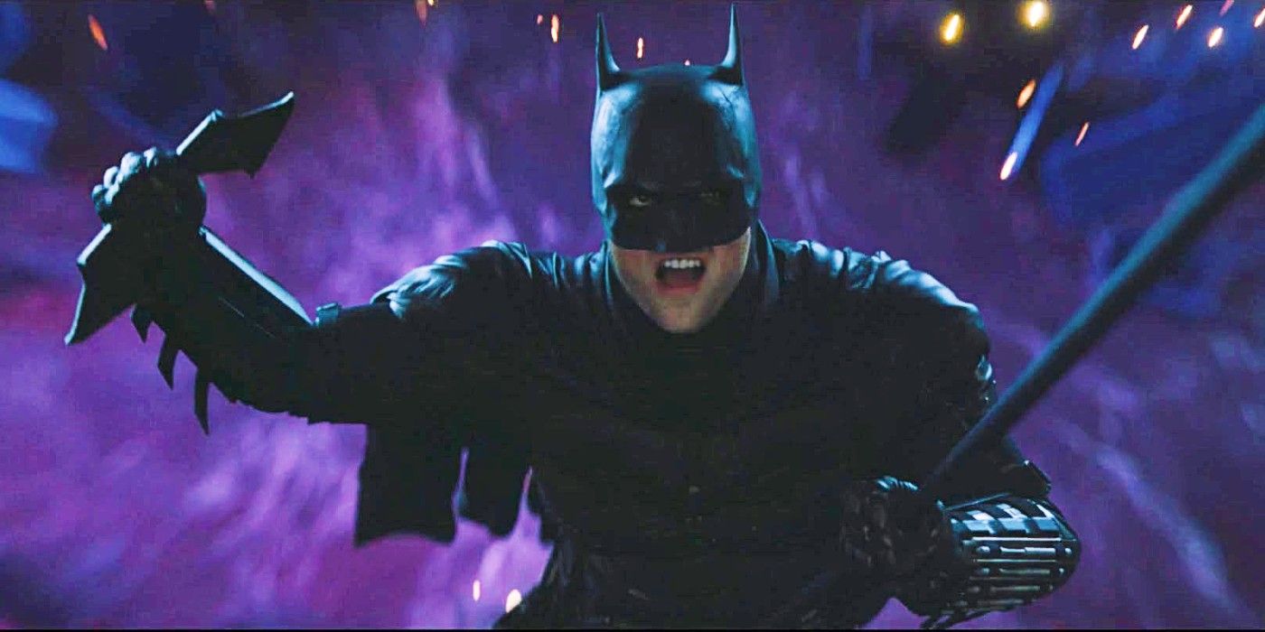 Robert Pattinson em The Batman com Batarang