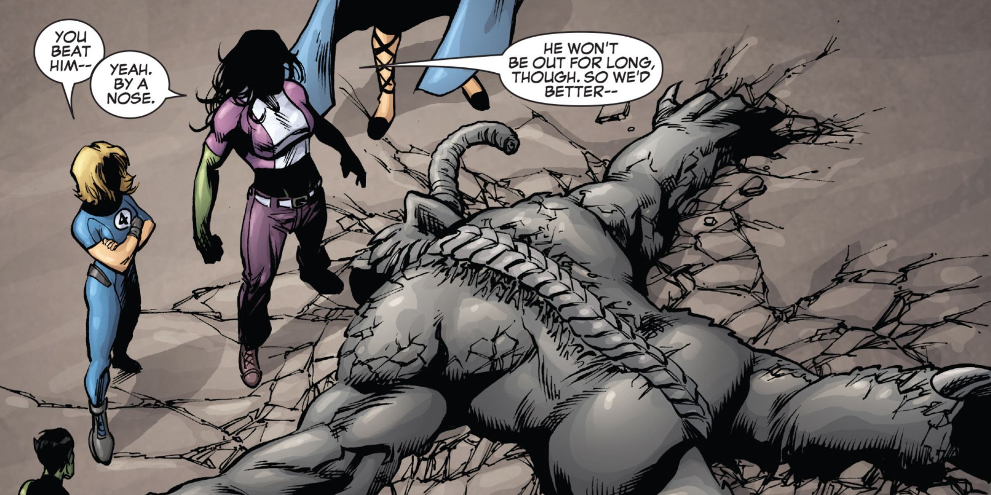 She-Hulk e as Lady Liberators em pé sobre Behemoth em She-Hulk #38 (2005)
