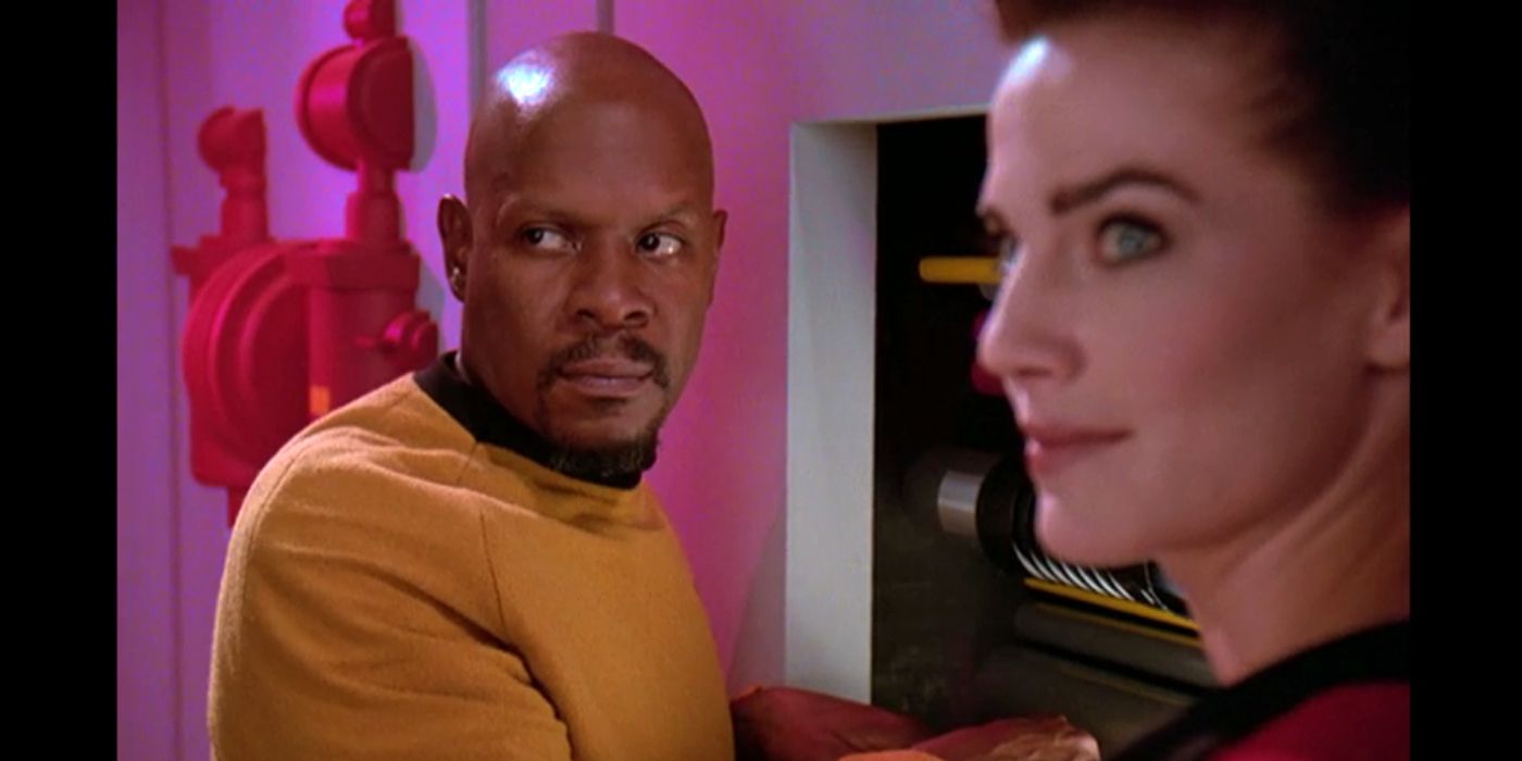 Sisko and Dax DS9 Tribbles Episode