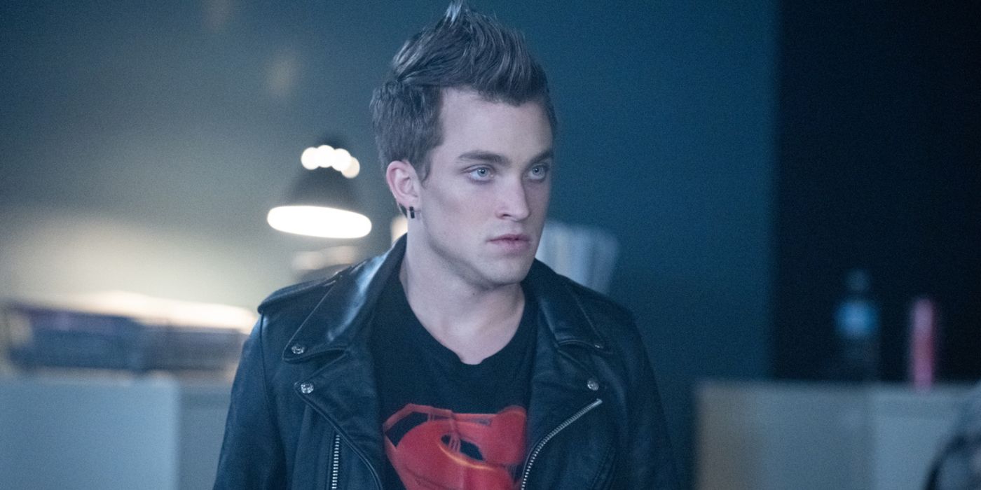 Superman And Lois To Recast Jonathan Kent As Jordan Elsass Exits