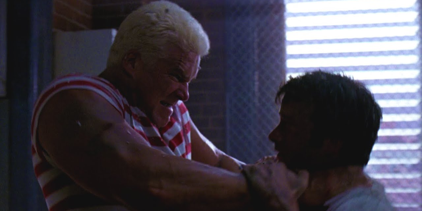 Kevin Nash as the Russian choking out the Punisher (Thomas Jane).