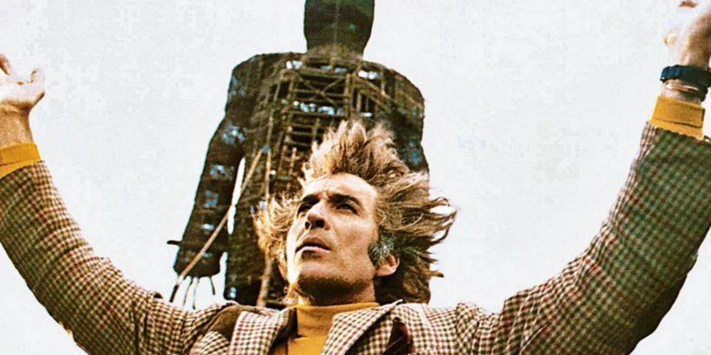 Lord Summerisle in front of giant wicker man 1973