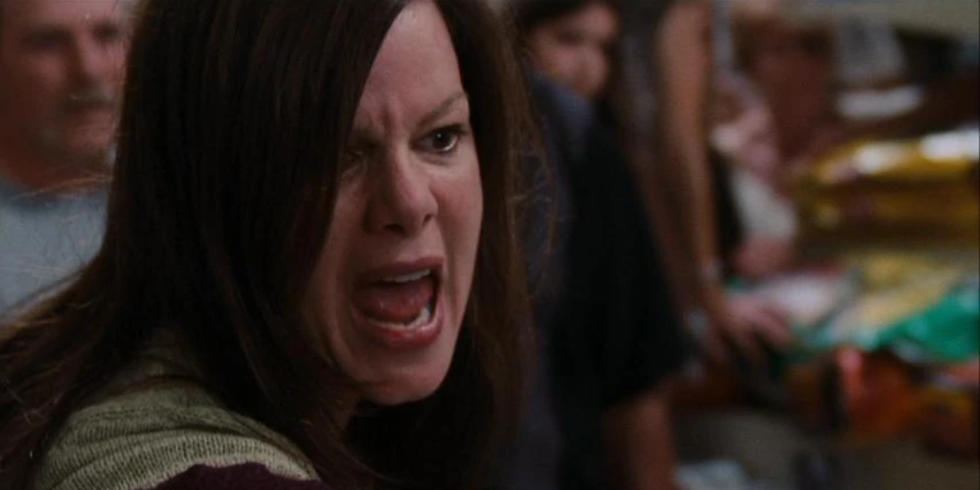 Marcia Gay Harden&rsquo;s Mrs. Carmody screaming incoherently in The Mist