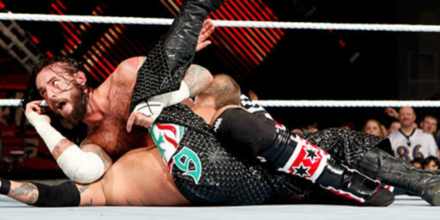 CM Punk enfrentando Rey Mysterio