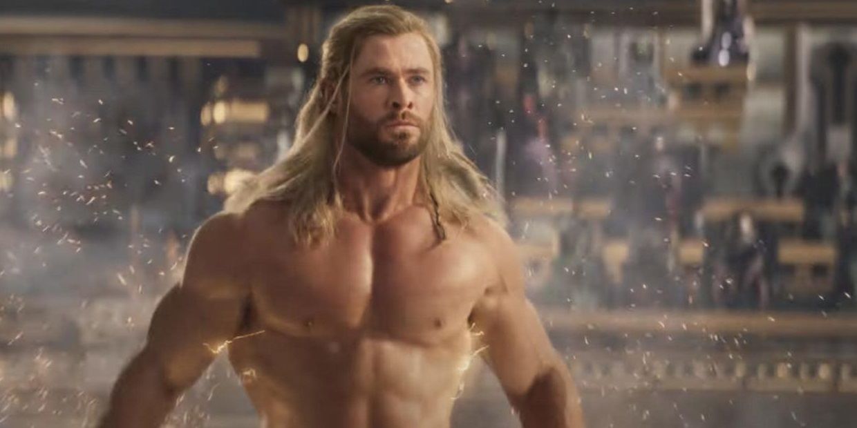 Thor perde suas roupas em Love and Thunder