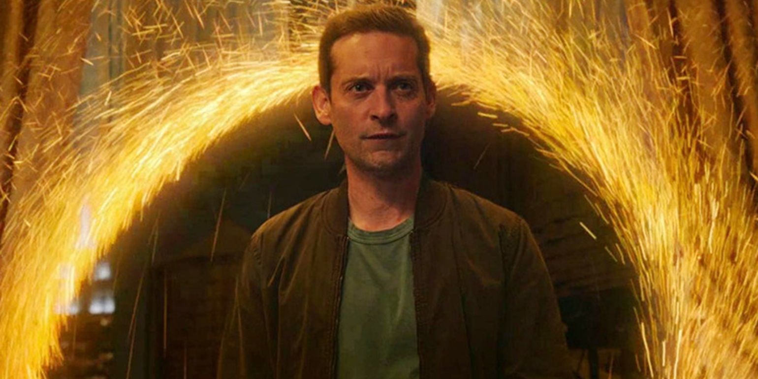 Tobey Maguire steps through a portal in Spider-Man No Way Home