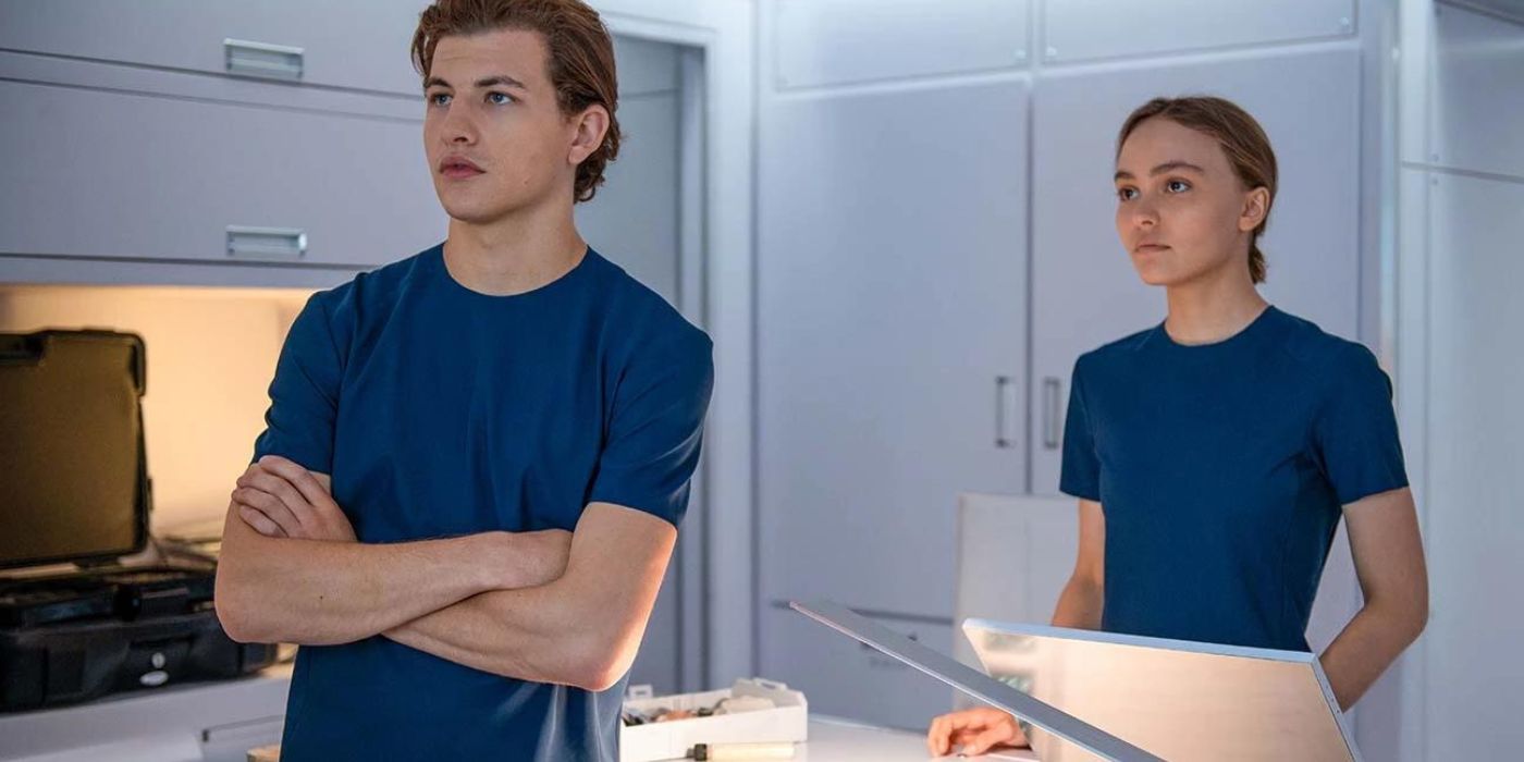 Tye Sheridan and Lily Rose Depp in Voyagers
