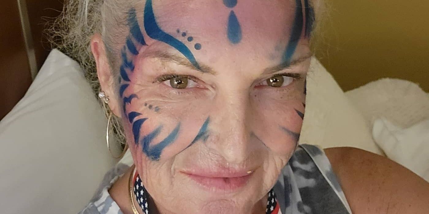 Angela Deem 90 Day Fiance filtro de tatuagem CROPPED