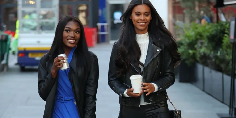 Love Island's Leanne and Sophie get coffee together 
