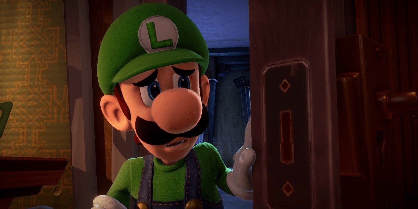 Luigi looking afraid in Luigi's Mansion.