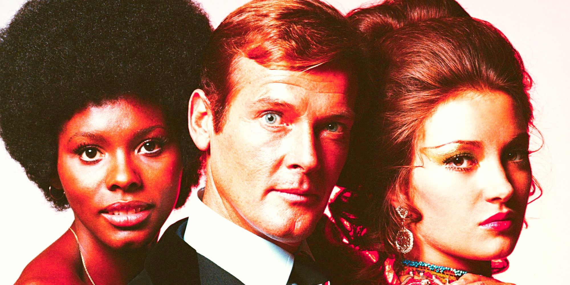 Roger Moore's First James Bond Movie Broke A Major 007 Trend