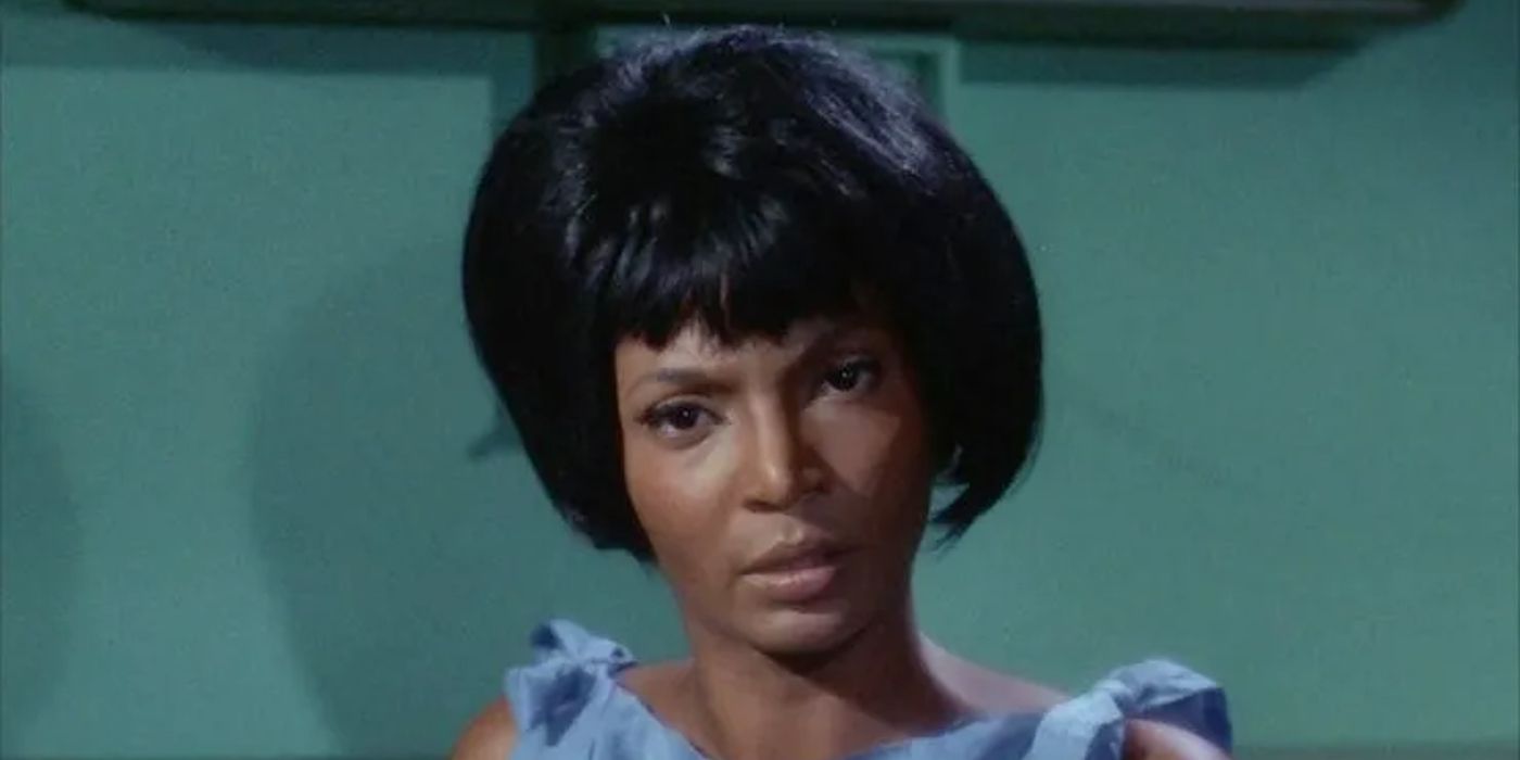 Star Trek: 10 Best Uhura Quotes From The Original Series