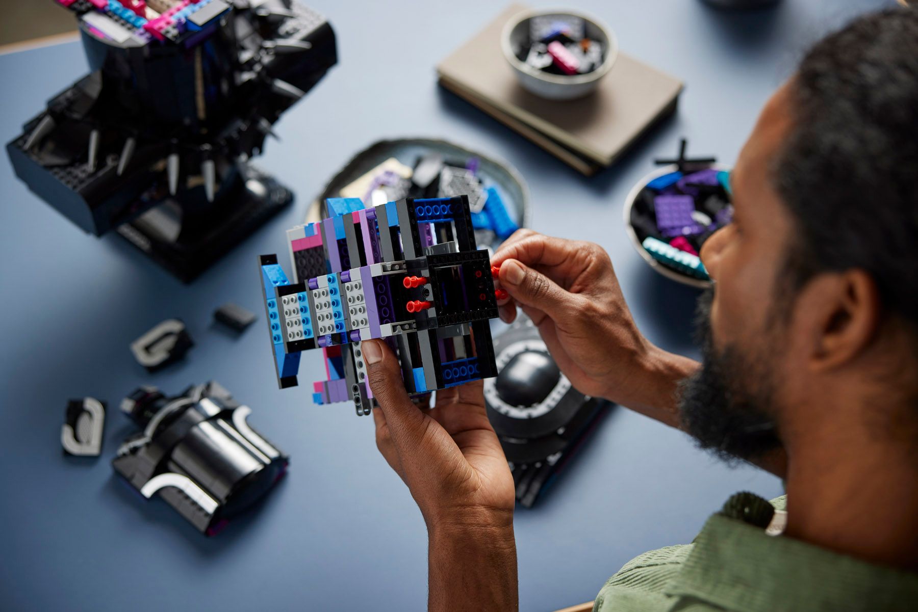 LEGO Marvel Black Panther LifeSize Bust Revealed