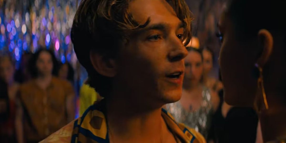 Max confronting Eleanor at his party in Do Revenge