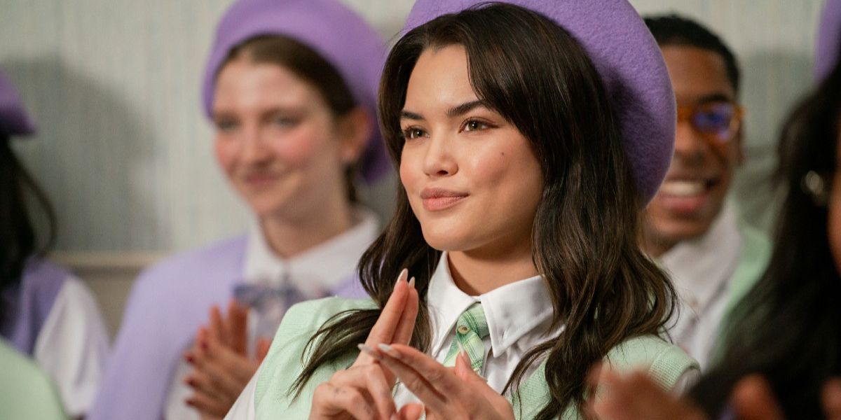 Meghan clapping in Do Revenge