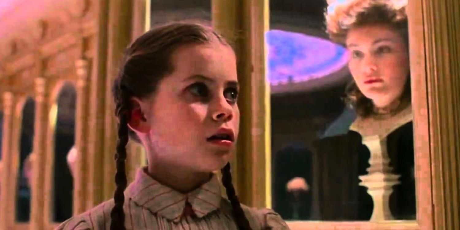 Dorothy in the Hall of Heads in Return to Oz