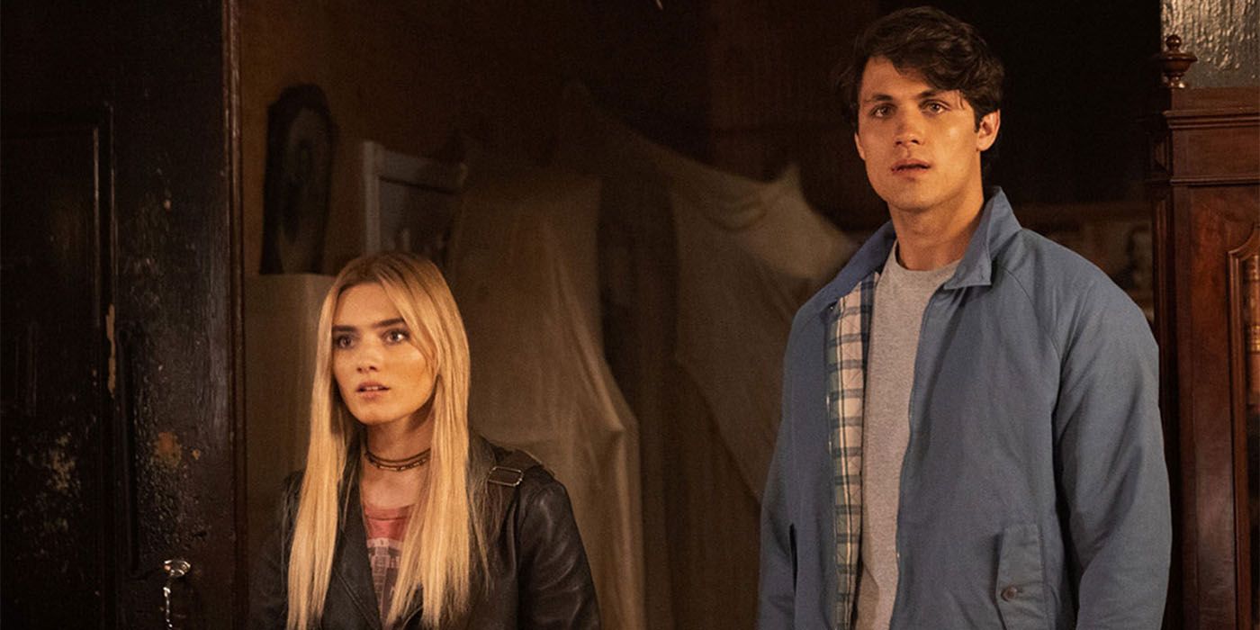 Drake Rodger and Meg Donnelly on The Winchesters