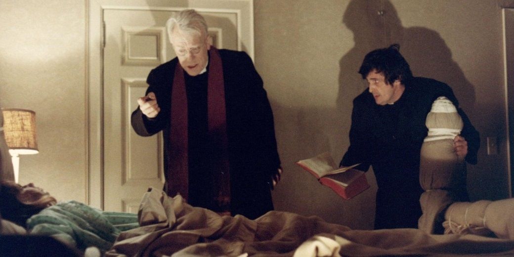 Fathers Karras and Merrin begin the exorcism in The Exorcist