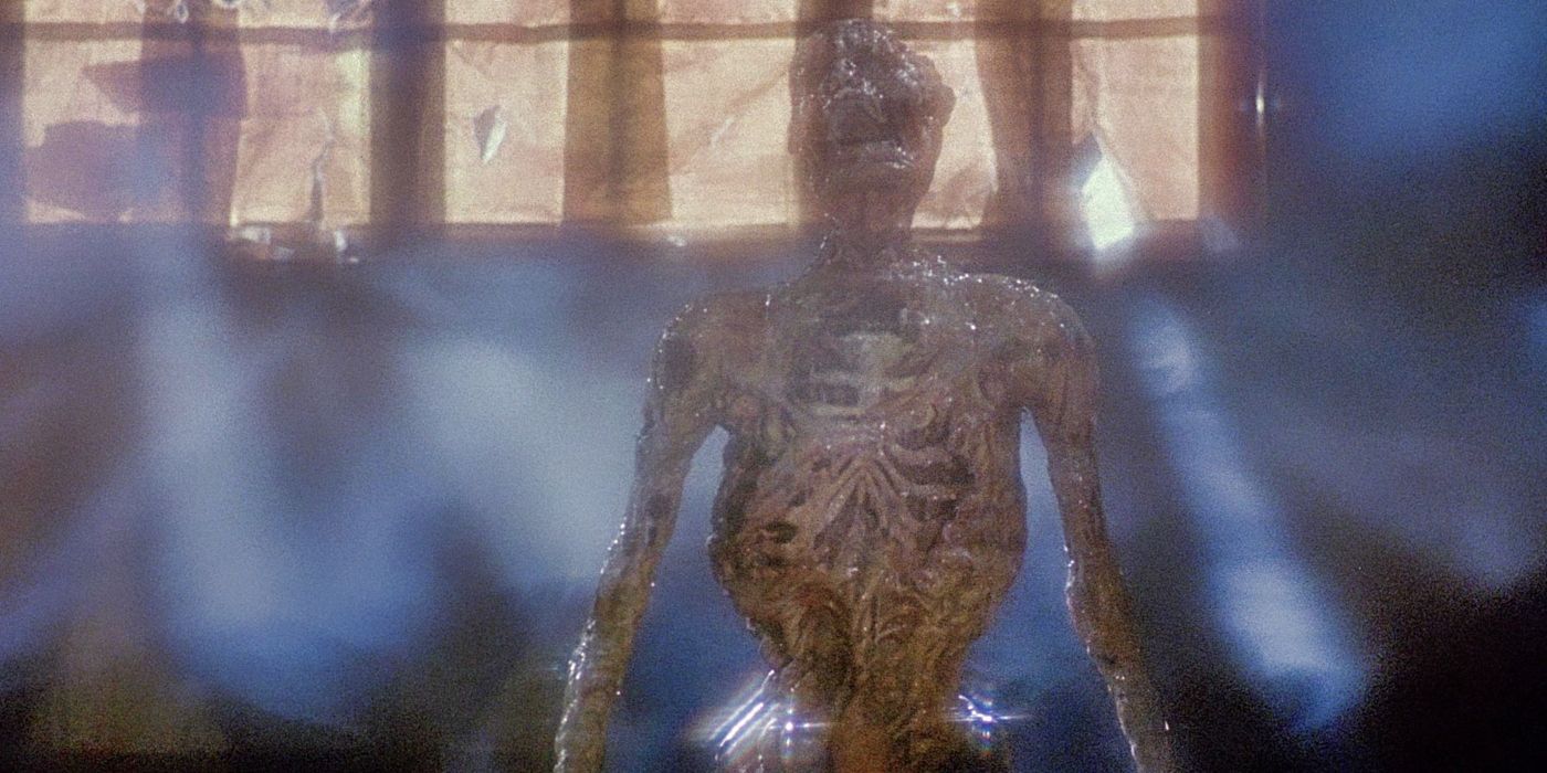Frank Cotton's return in the 1987 horror movie Hellrasier.
