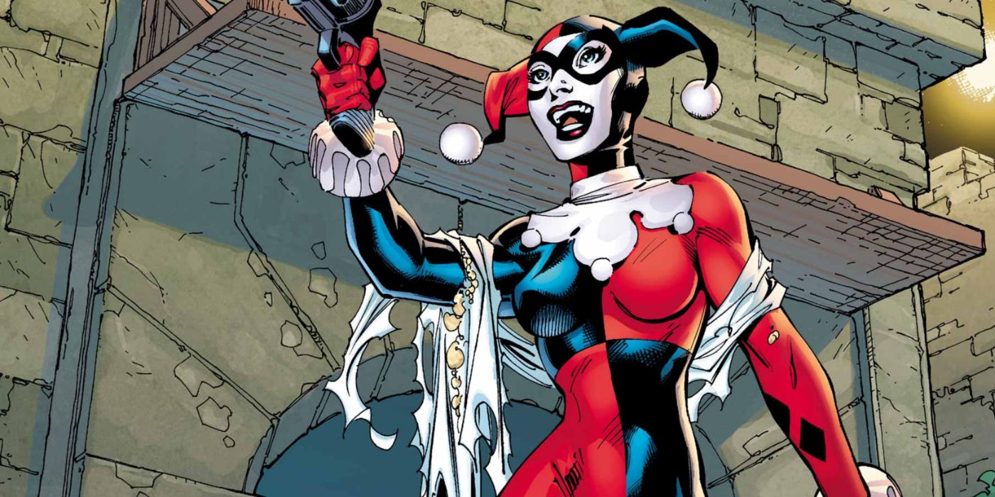 Harley Quinn segurando uma arma em Batman: Silêncio.