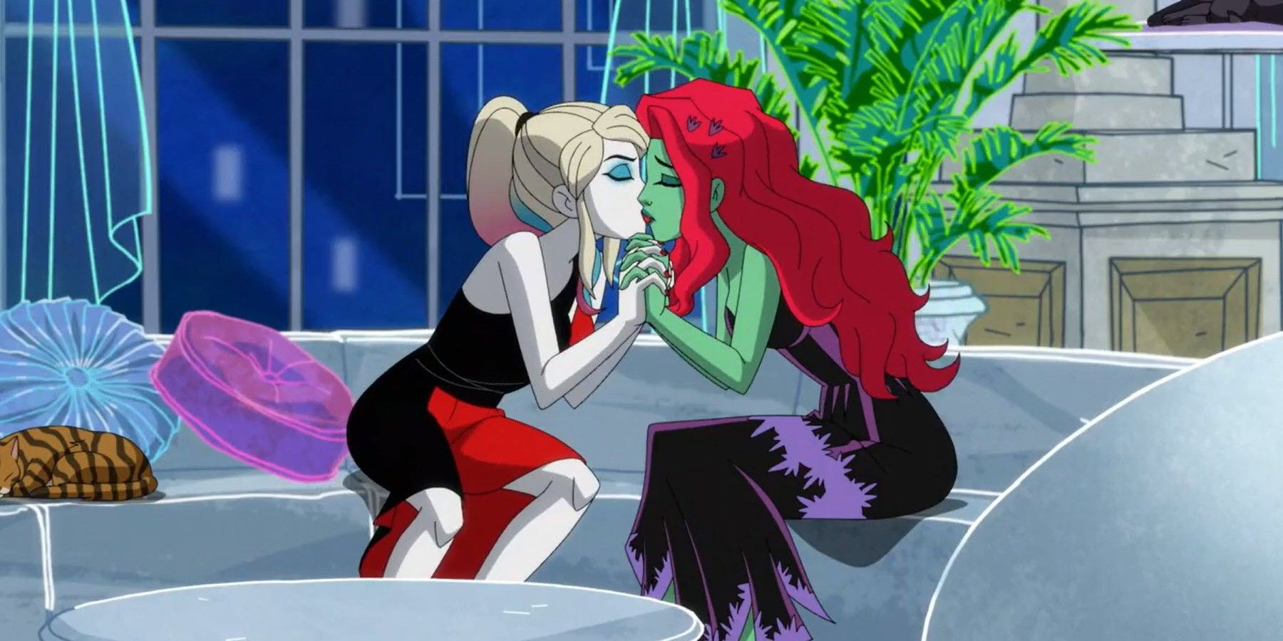 Harley Quinn and Poison Ivy kiss In the animated series season three finale.